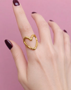 Anillo corazon silueta